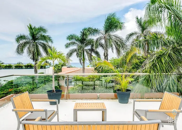 6br W Pool, Bbq & Backyard