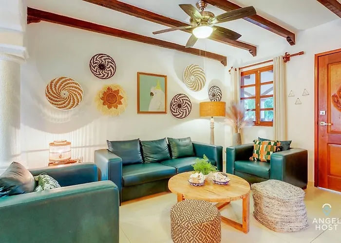 Apartment 6br W Pool, Bbq & Backyard Playa del Carmen