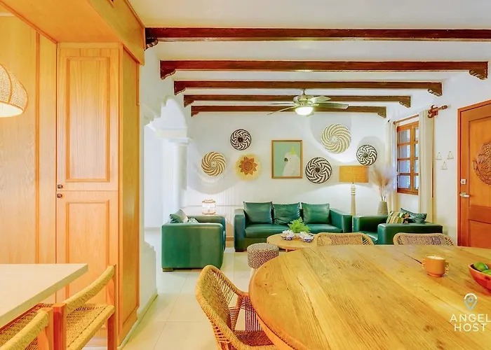 6br W Pool, Bbq & Backyard Apartment Playa del Carmen