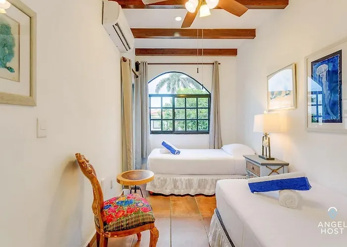 6br W Pool, Bbq & Backyard Apartment Playa del Carmen