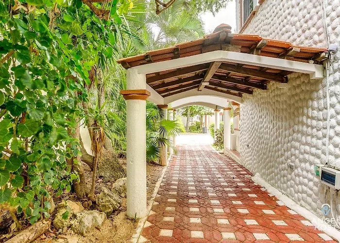6br W Pool, Bbq & Backyard * Playa del Carmen