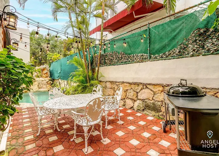 Appartement 6br W Pool, Bbq & Backyard *